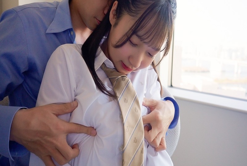 S-CUTE-1030-02 穿制服、不戴胸罩的女孩喜欢硬梆梆的鸡巴。 素人-jj2