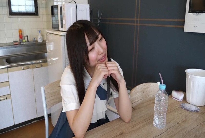 FC2-1804900 超可爱的偶像美少女,如今又来了!!今天要来解决几个人的性欲呢~~ 素人-jj2