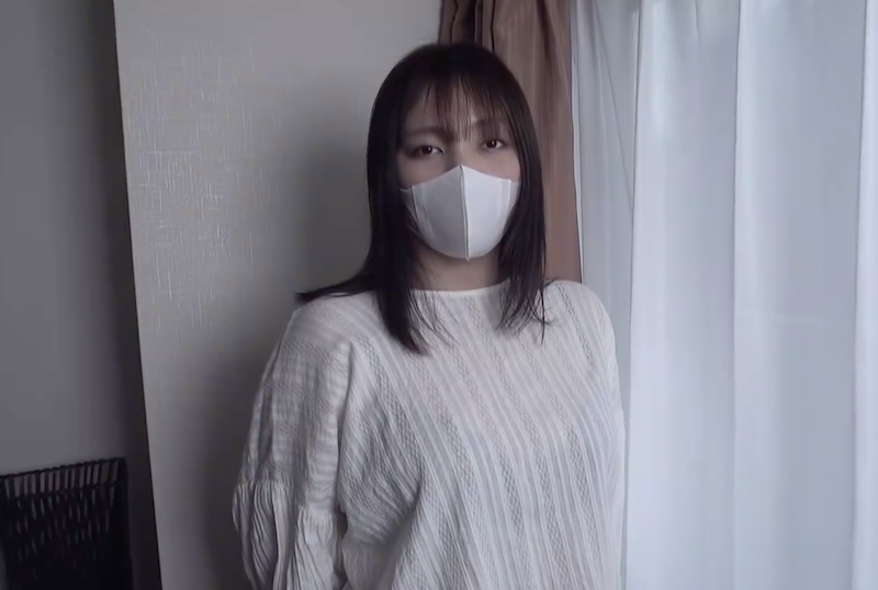 FC2-4696679 【个人撮影】介绍一位美丽的妻子,她热爱烹饪,她的爱好是做便当!男人一看到她性感丰满的身材,就彻底勃起了! 素人-jj2